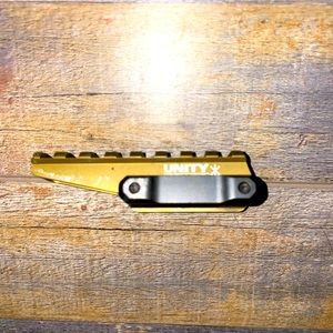 Unity fast red dot sight riser